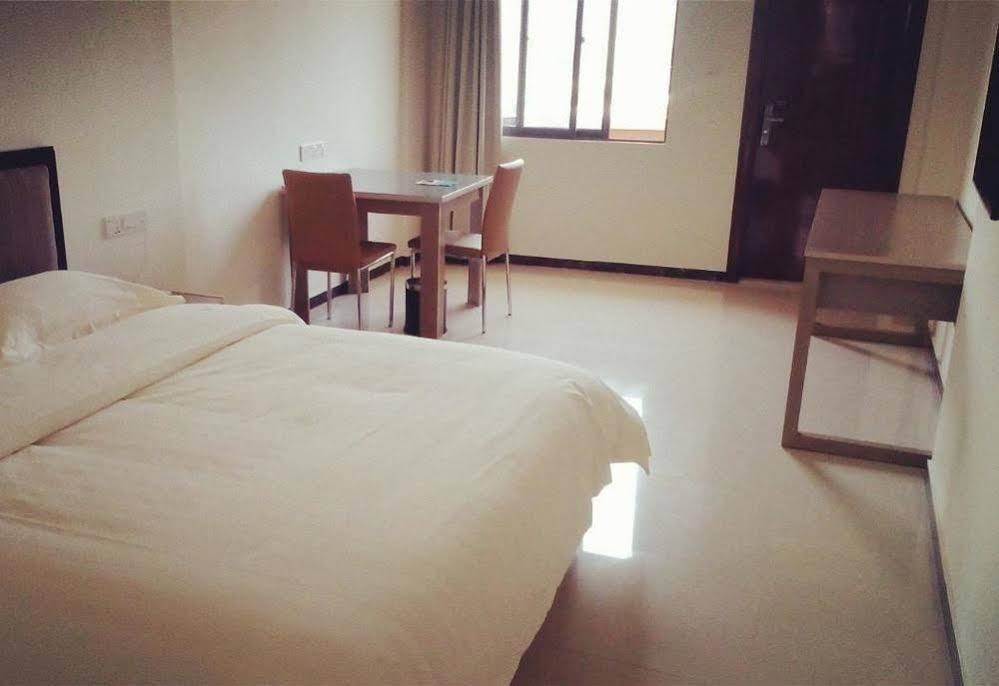 Dongguan Silver World Garden Hotel Exterior foto